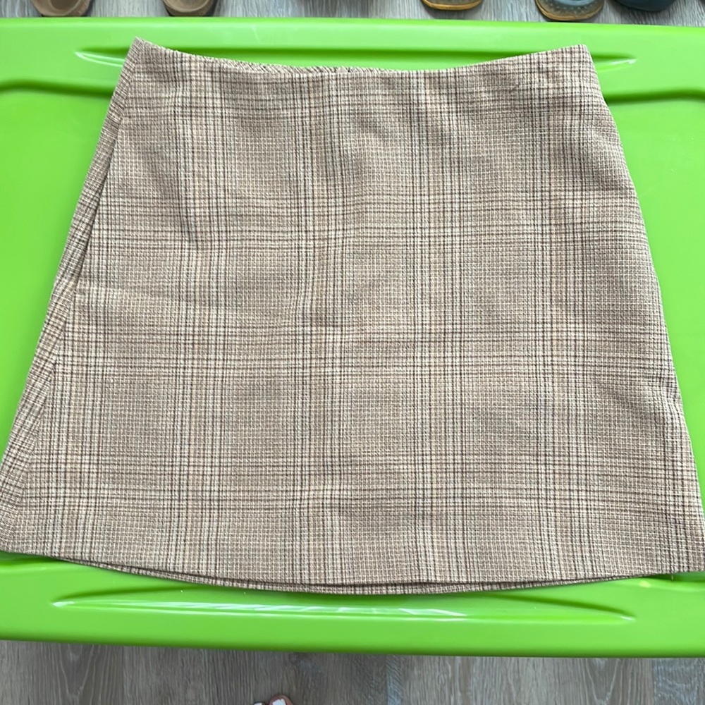 Brown skirt
